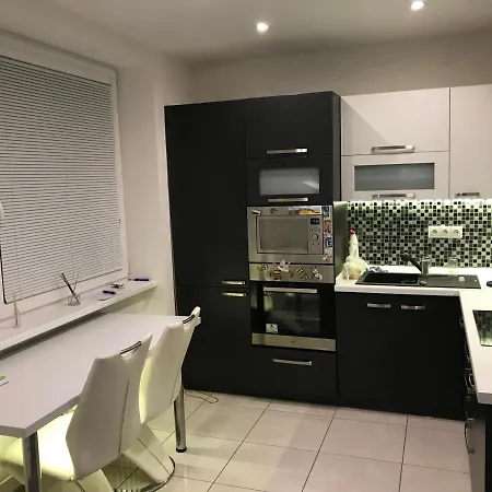 V Uplnom Centre * Vranov nad Toplou