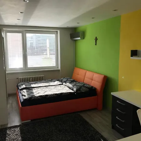 Apartament V Uplnom Centre Vranov nad Toplou